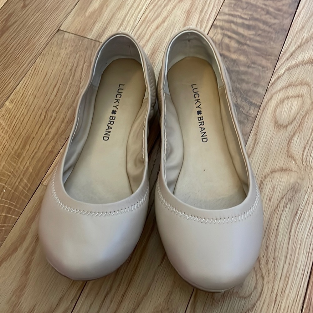 Tan Lucky flats